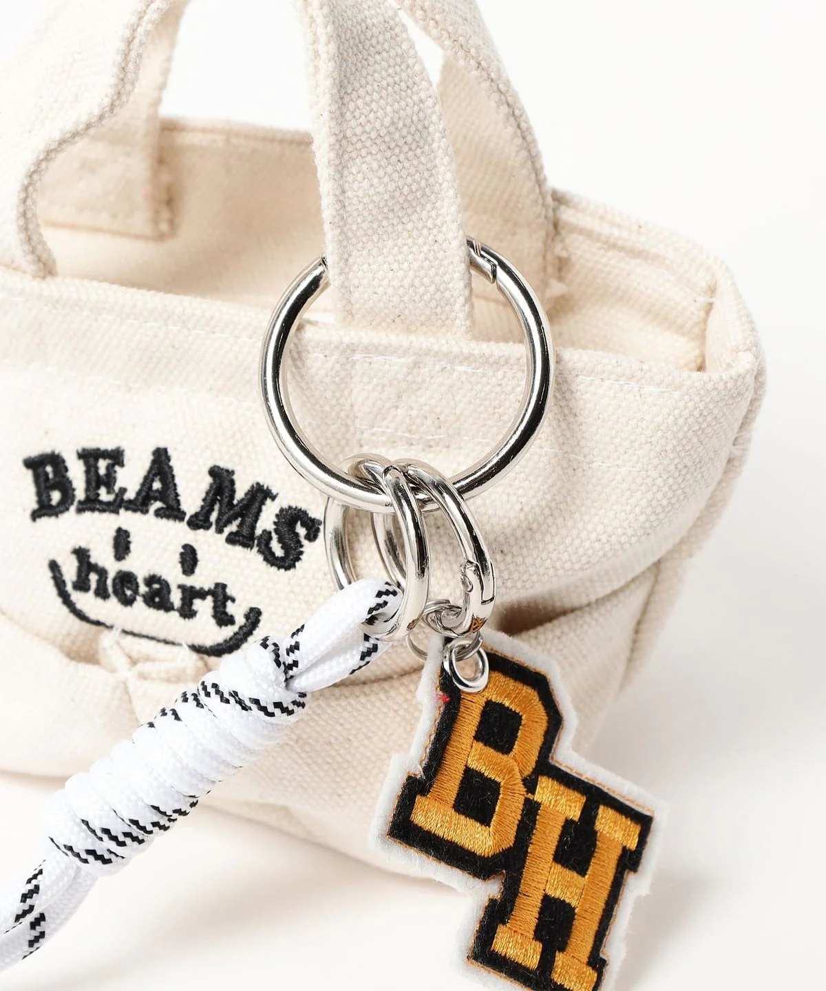Beams Heart smile embroidery bag charm - Image 6