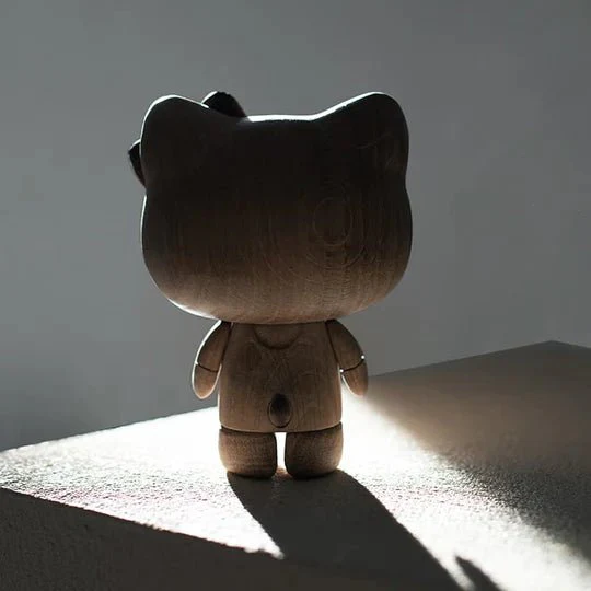 BOYHOOD HELLO KITTY Wooden Object Sanrio - Image 2
