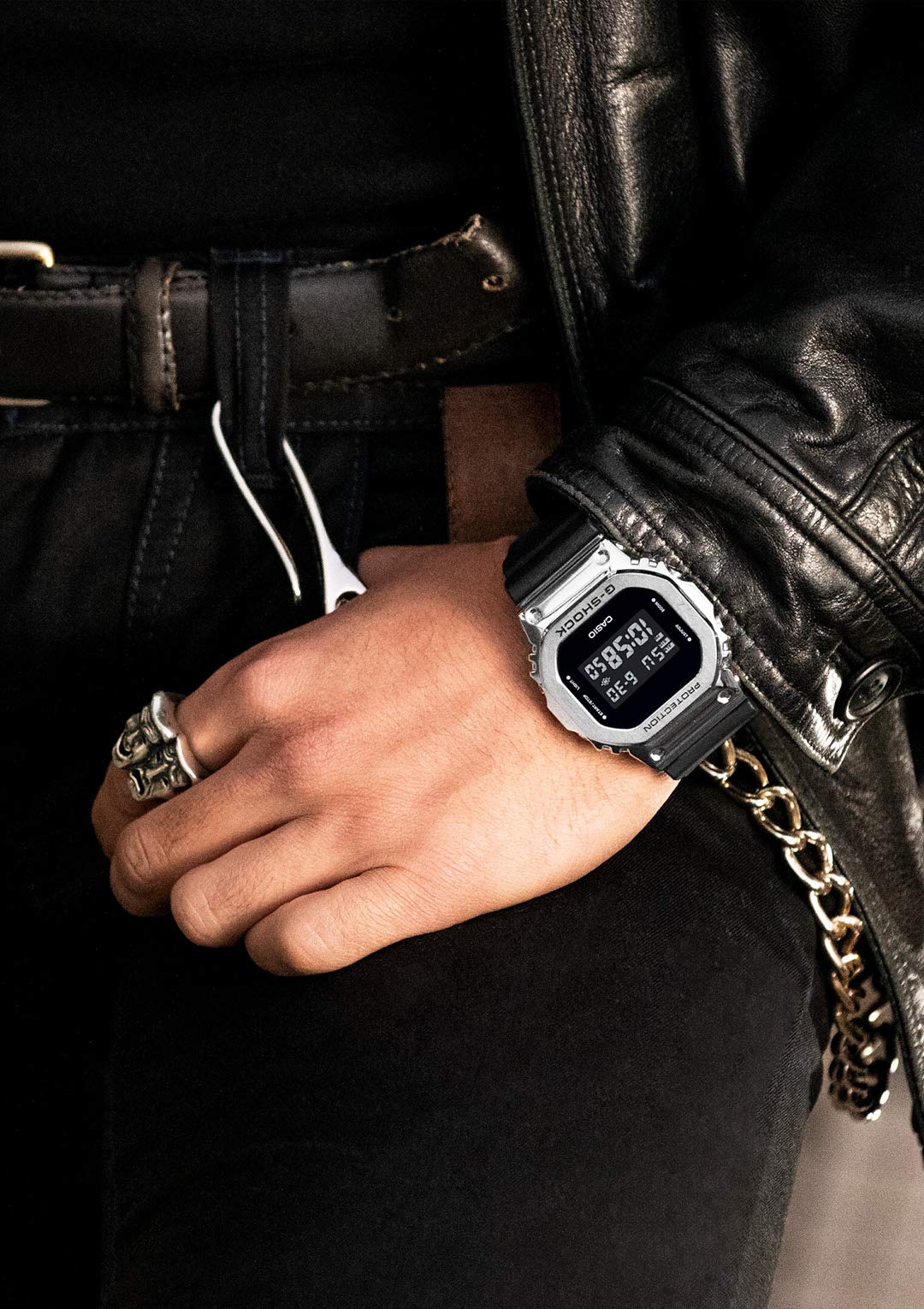 CASIO G-Shock Watch Domestic Model GM-5600U-1JF Men's Black - Image 3