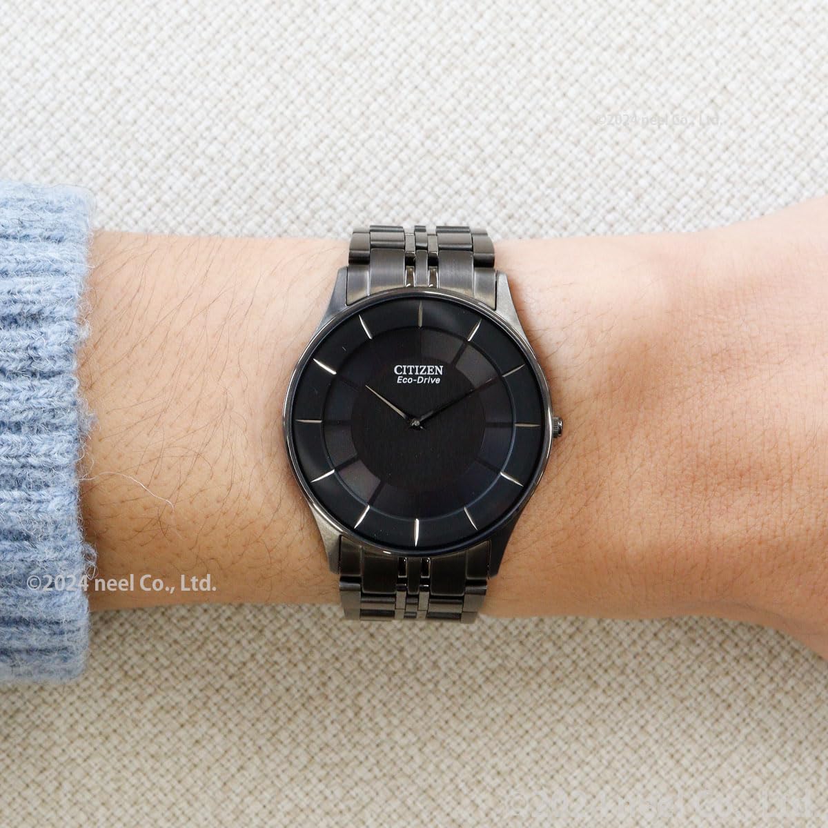 Citizen Men's Black Eco-Drive Waterproof Watch AR3017-58E Bracelet - Image 2