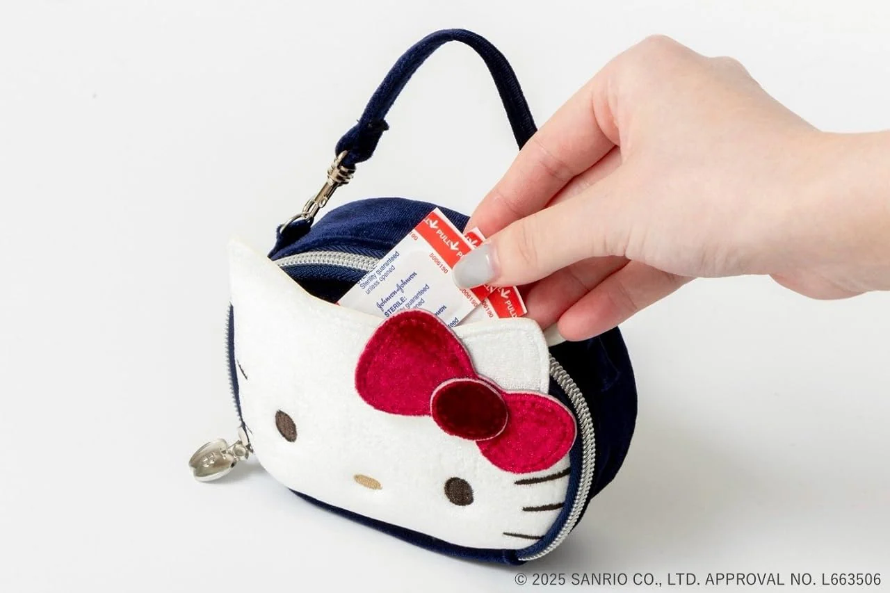HELLO KITTY × BRILMY Vertical Lip Mini Cosmetic Pouch Book (Velour Ver ) - Image 6