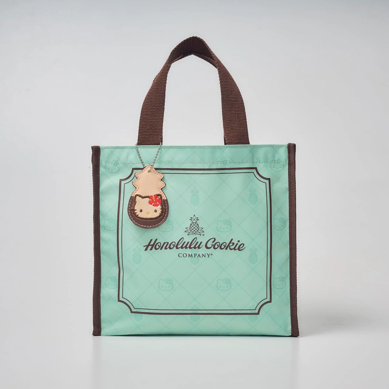 Honolulu Cookie Company Hello Kitty Bag and Charm Book Limited Edition - Image 3