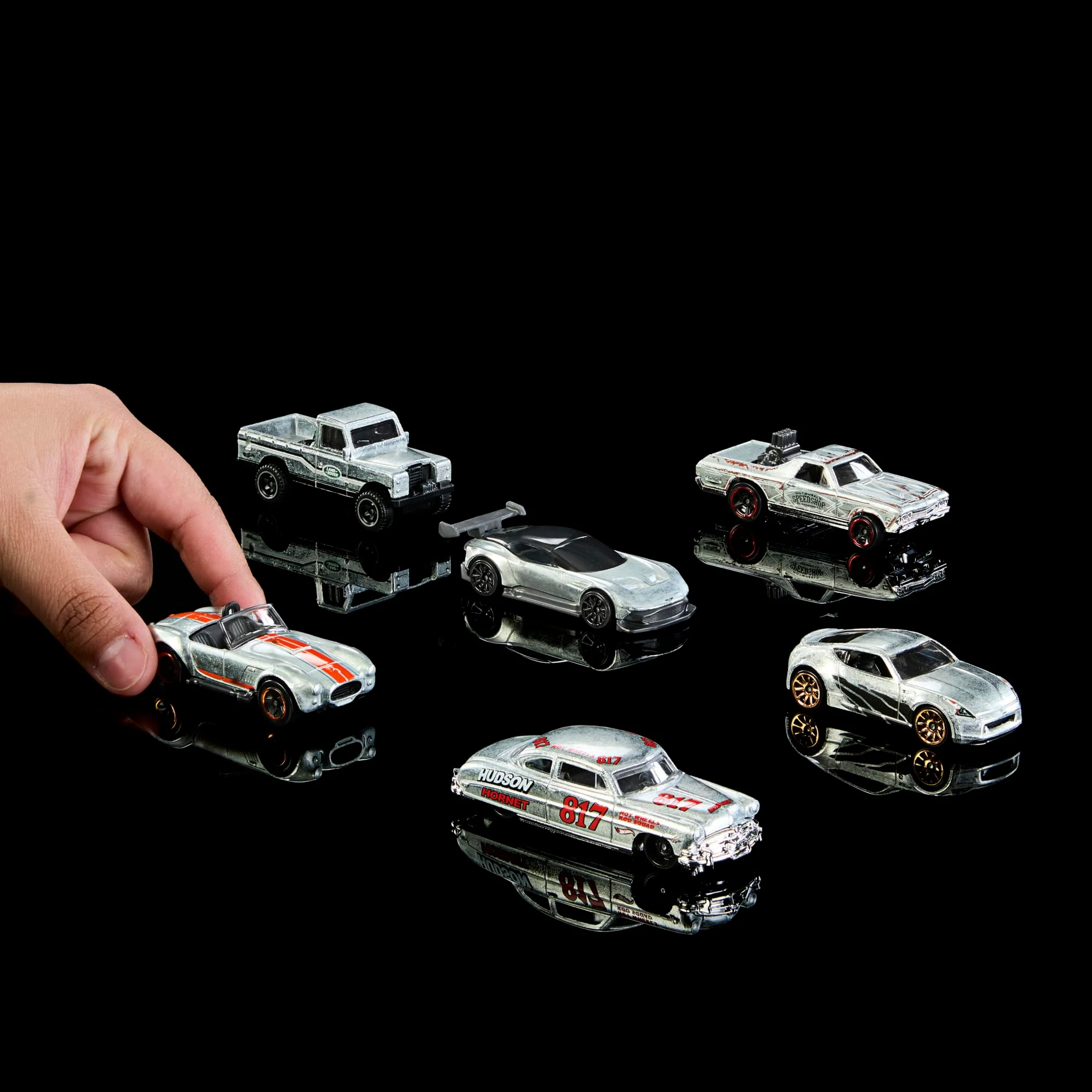 Hot Wheels Zamak Multipack 6 miniature cars HLK52 - Image 2