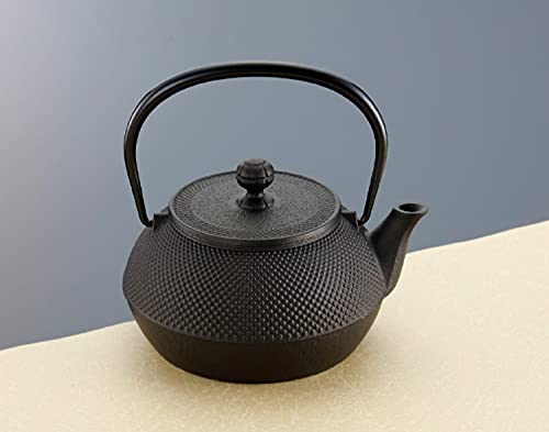 Iwachu Tetsubin Model 7 Arare IH-compatible with black firing (kama-yaki) 0.9L Nambu Tekki 11720 - Image 2