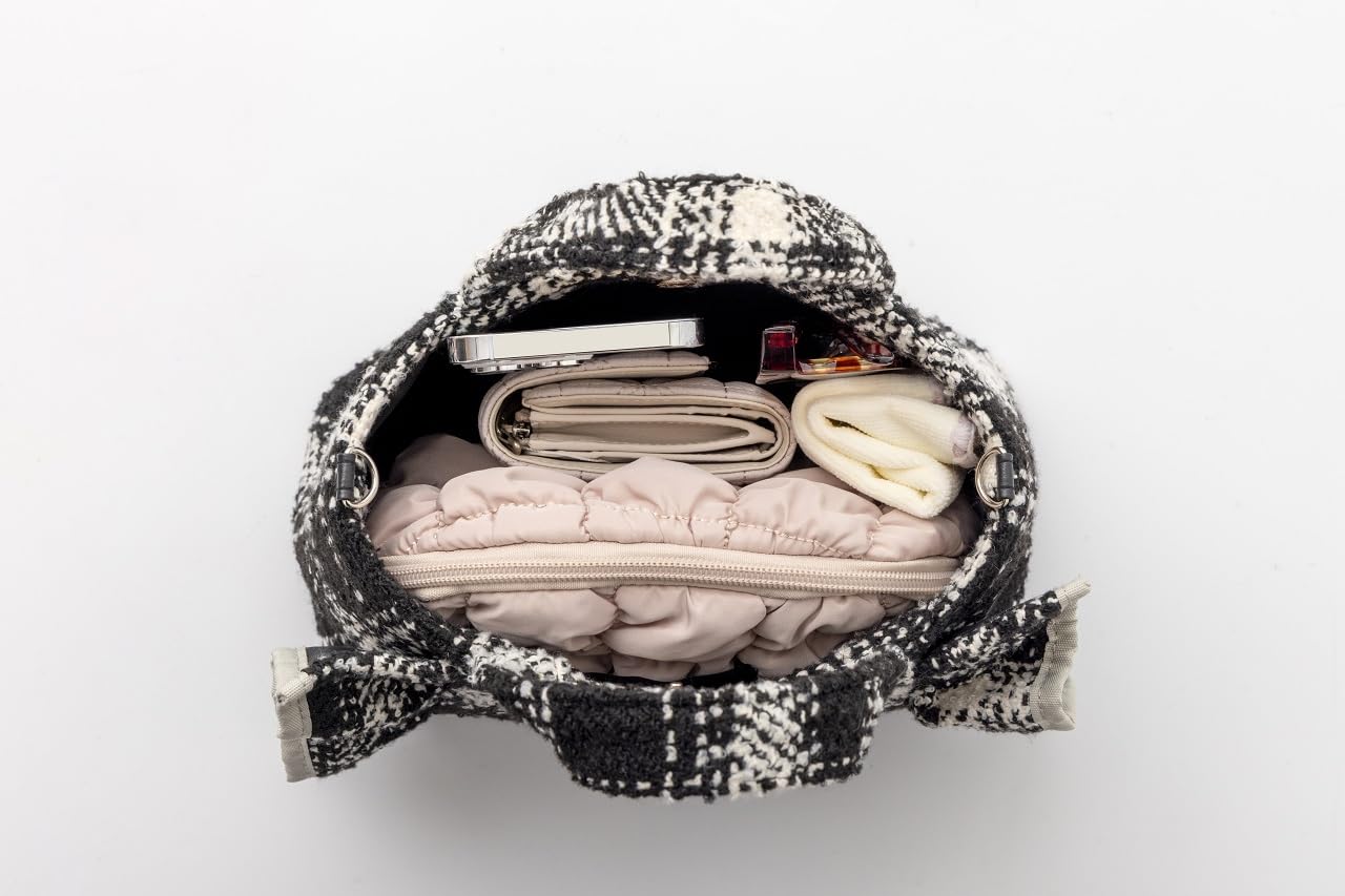 JILL by JILL STUART Tweed Frill Bag BLACK Edition (Mook Book) - Image 8