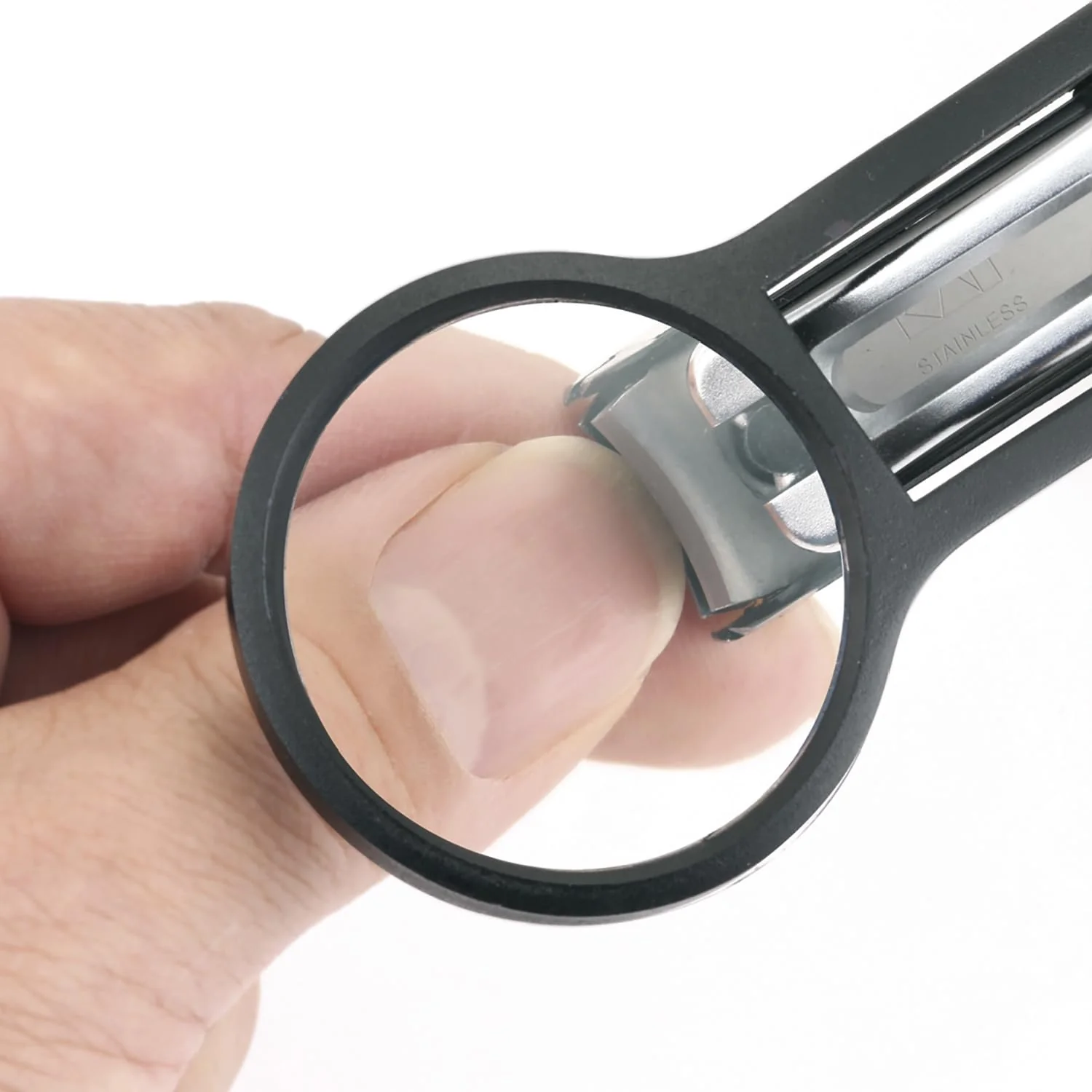 KAI Seki Magoroku Nail Clipper with Magnifier Large Curved Blade HC3528 - Image 5