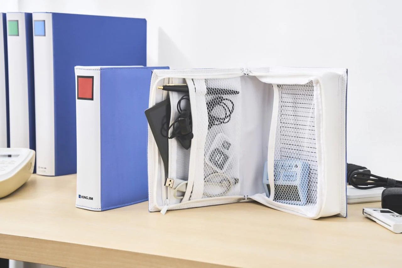 King Jim King File 60th Anniversary Gadget Pouch Book - Image 2