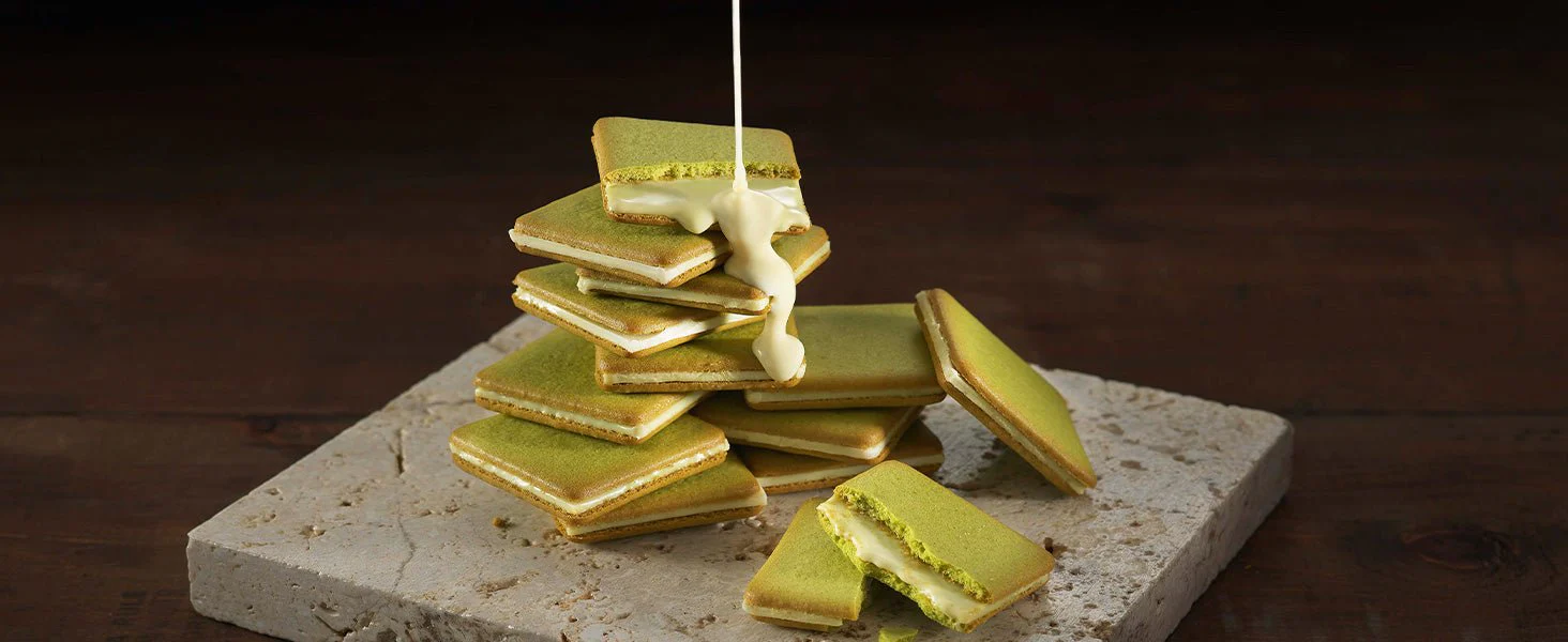 Kyoto Veneto Gra-cha Matcha Langue de Chat Cookies - Image 3