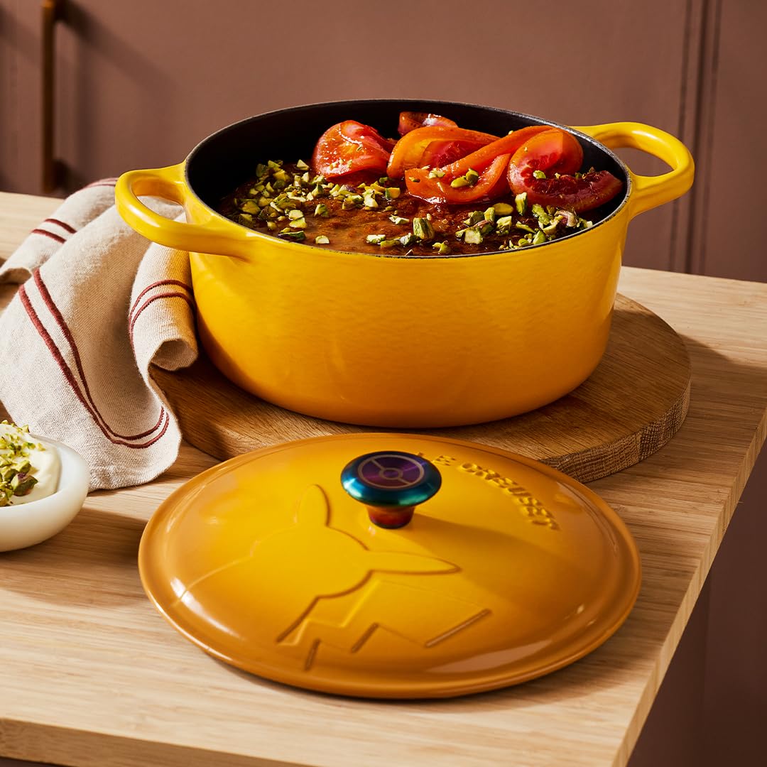 Le Creuset Pokémon Signature Cocotte Ronde 22cm (iridescent knob) - Image 4