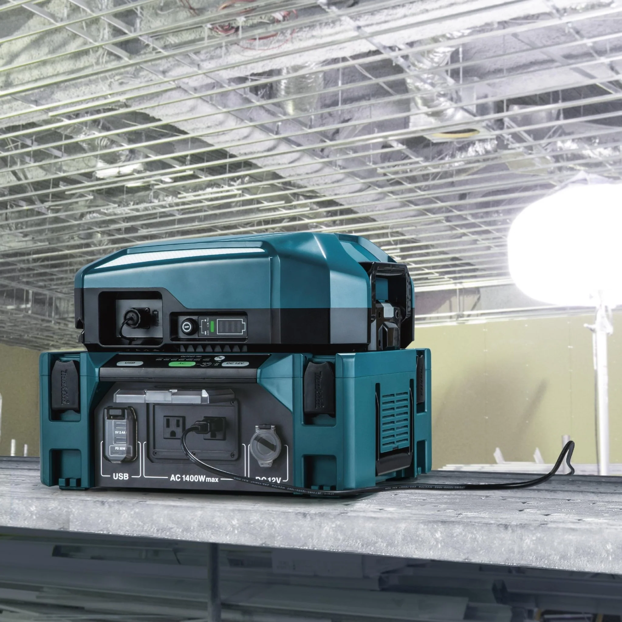 Makita DC/AC Inverter BAC01 - Image 2