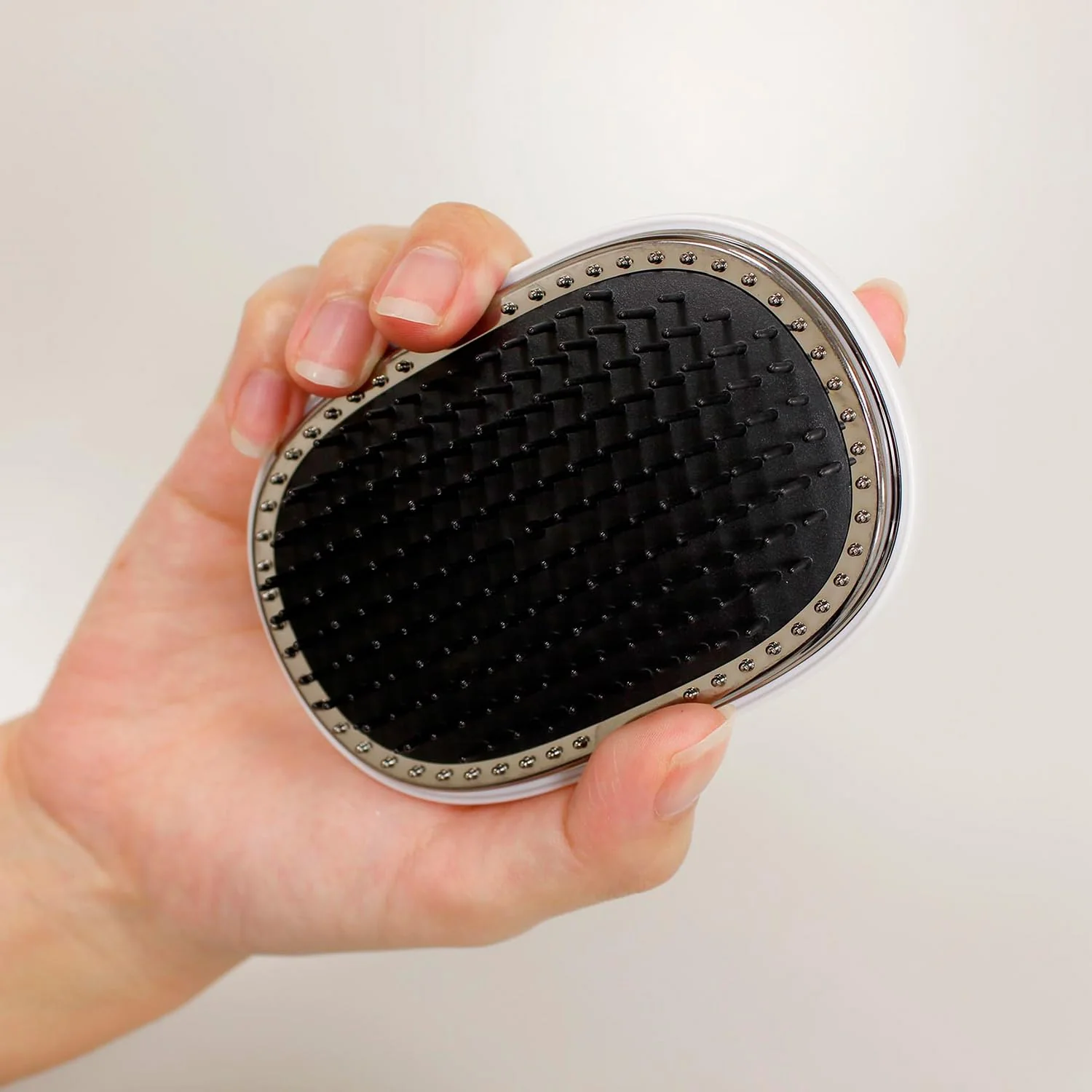Mod's Hair Mini Compact Lightweight Scalp Care Brush MHB-7040 Ash Gray - Image 5