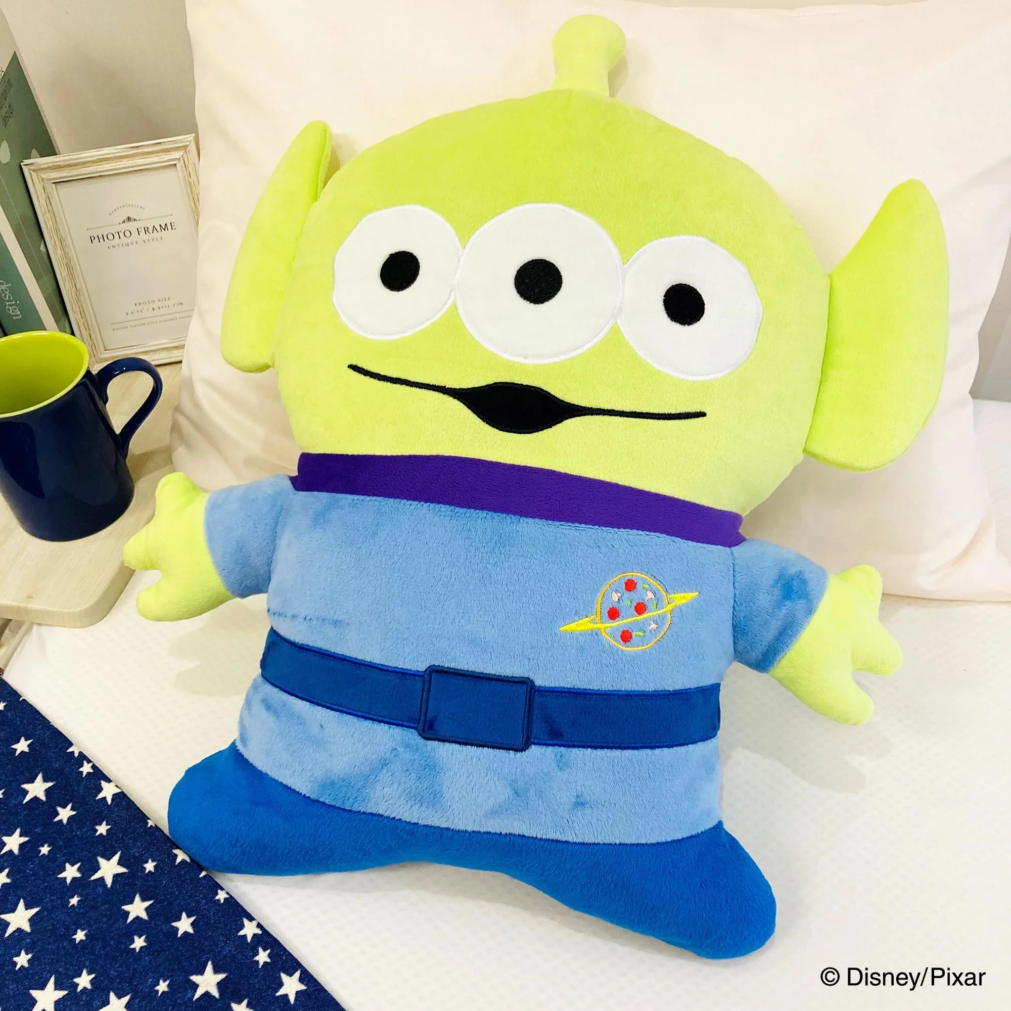 MORIPiLO Body pillow Little Green Man 45cm Disney 4621272 - Image 4