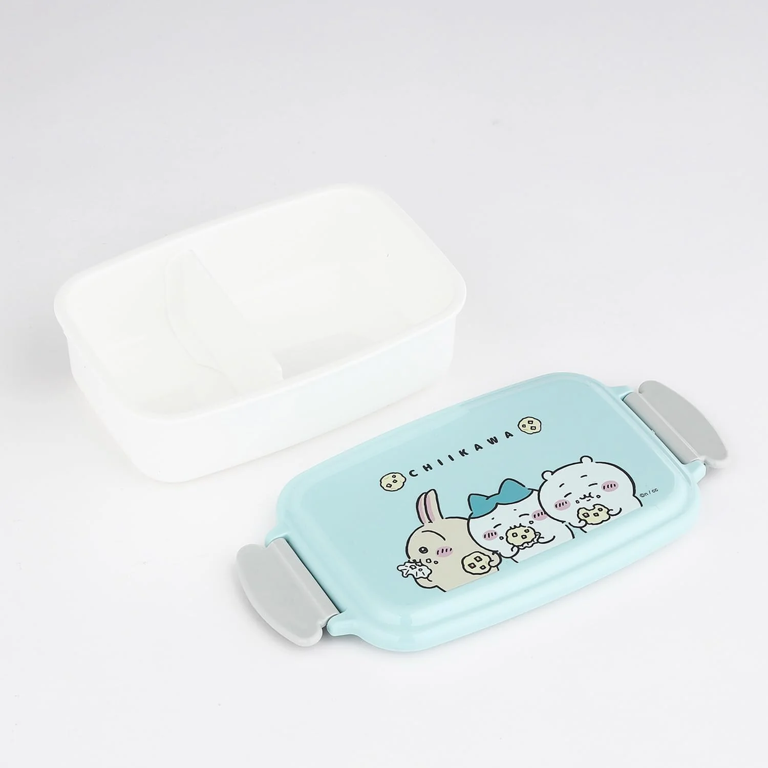 OSK PL-1R Chiikawa 500 ml Lunch Box with Divider - Microwave & Dishwasher Safe - Image 2