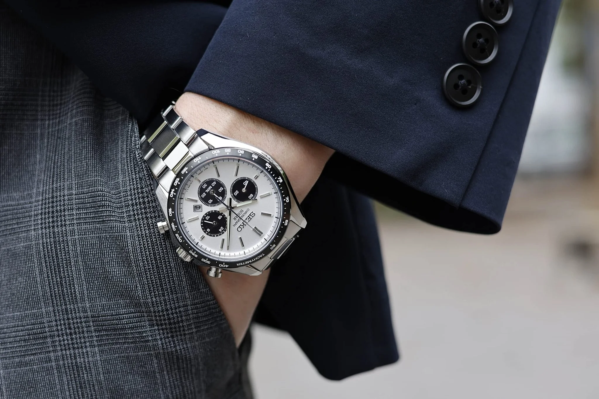 Seiko Selection Solar Chronograph SBPY165 Mens Silver Watch - Image 4