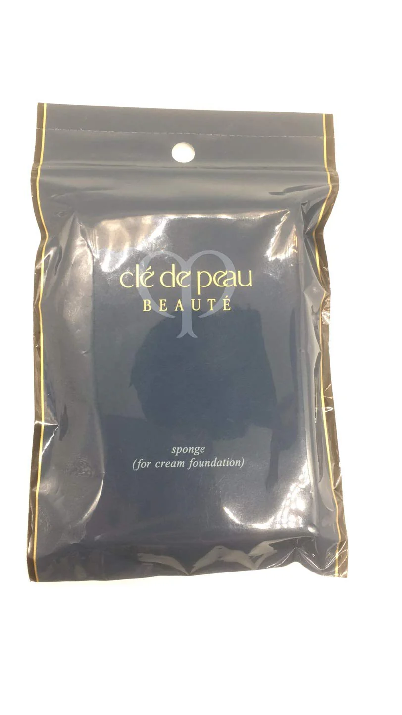 Shiseido Cle de Peau Beaute Cream Foundation Sponge (2 pcs) - Image 2