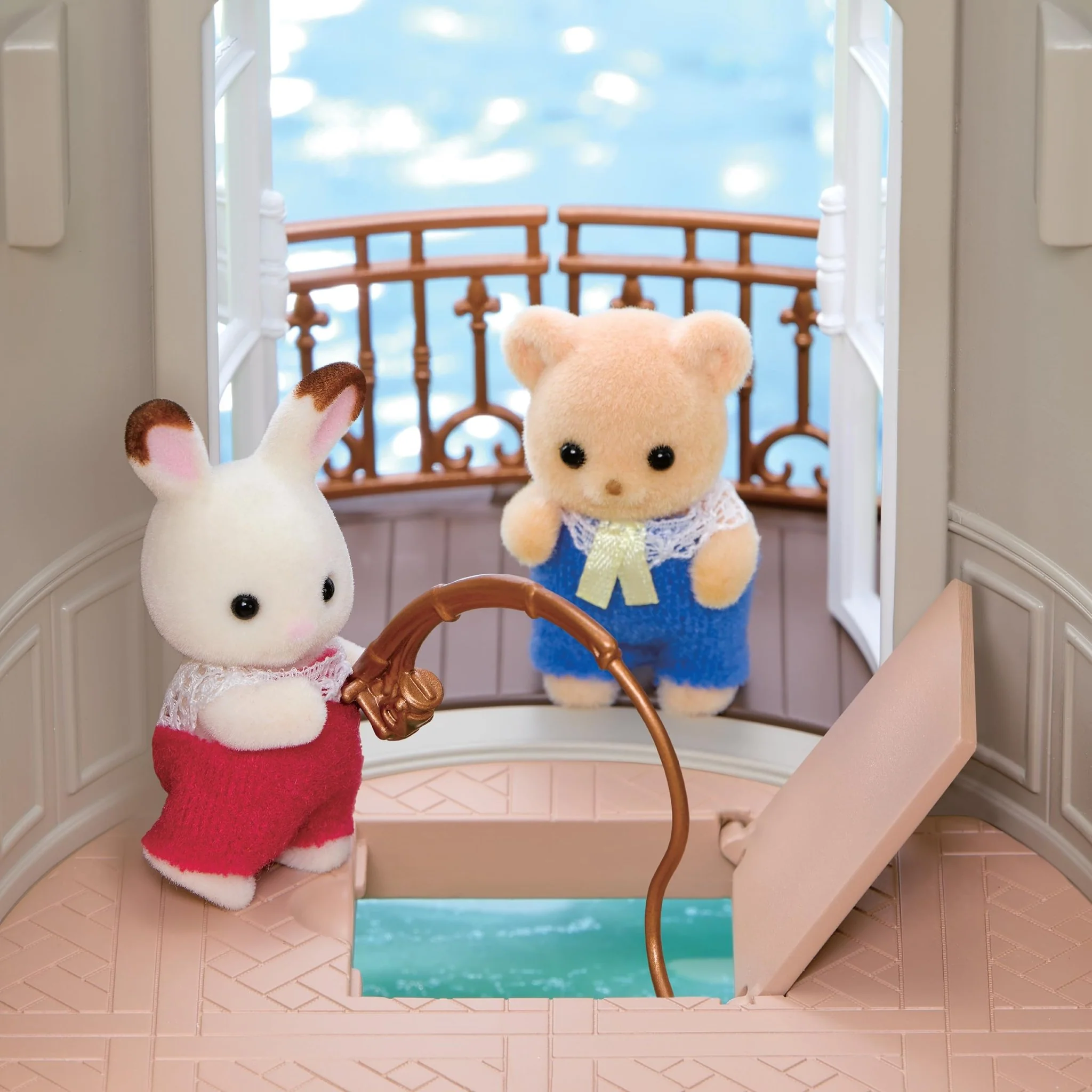 Sylvanian Families H-52 Sparkling Waterside Red-Roof Dollhouse (Ages 3+) - Image 8