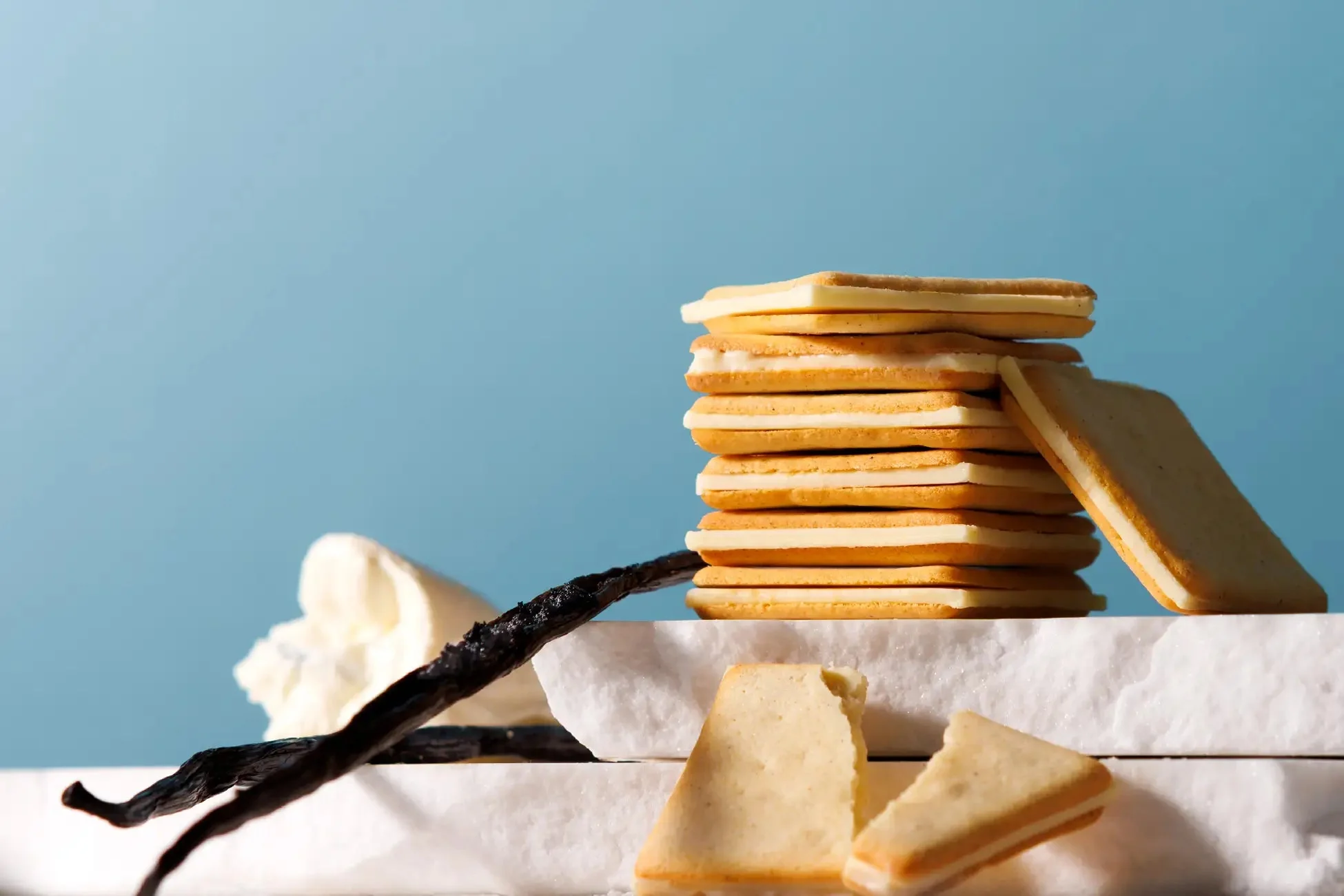 Tokyo Milk Cheese Factory Honey & Gorgonzola Cookies 9 Pieces - Image 3