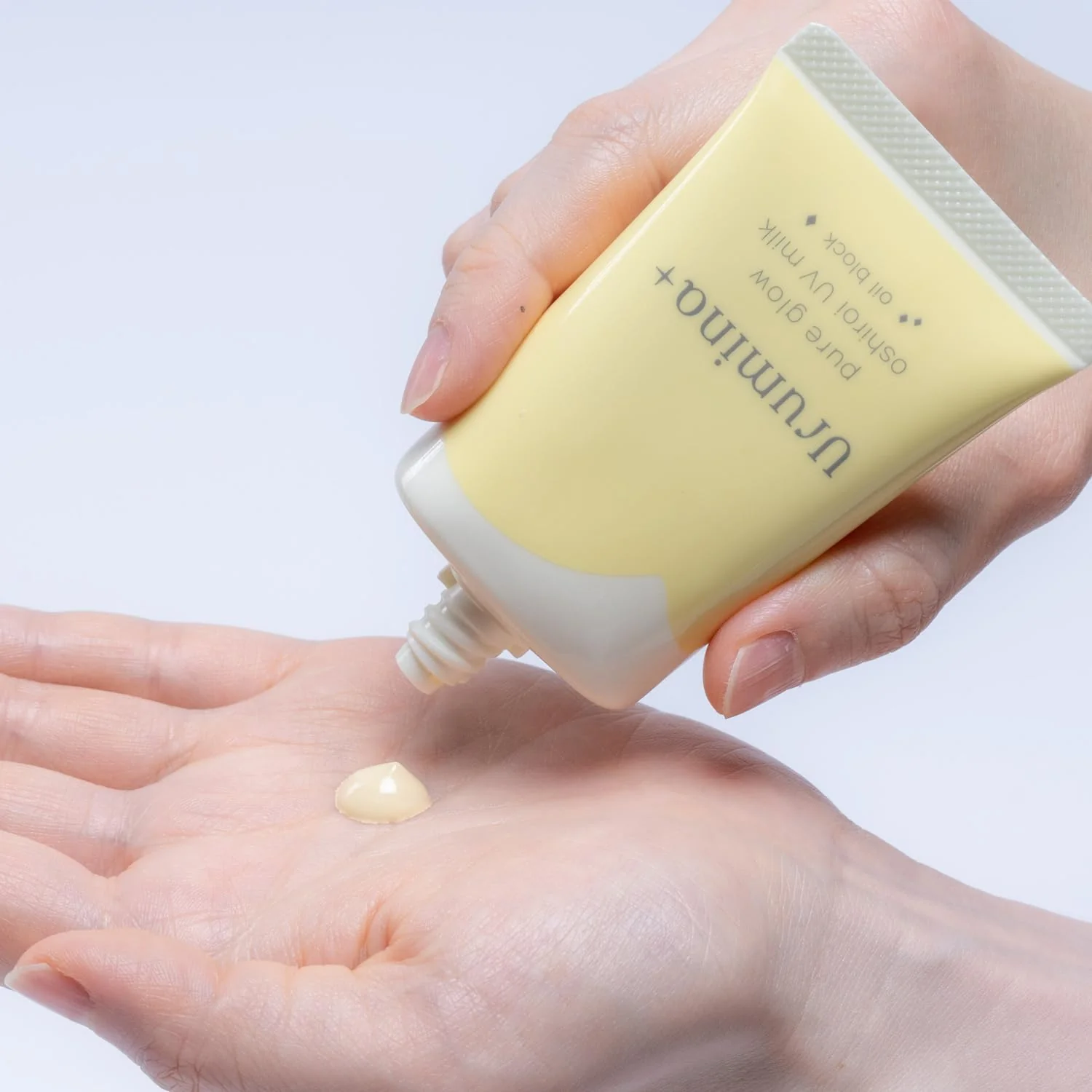 KOSE URUMINA PLUS Fresh Glossy Skin Oshiroi Milky Lotion Oil Block 01 (Yellow) - Image 4