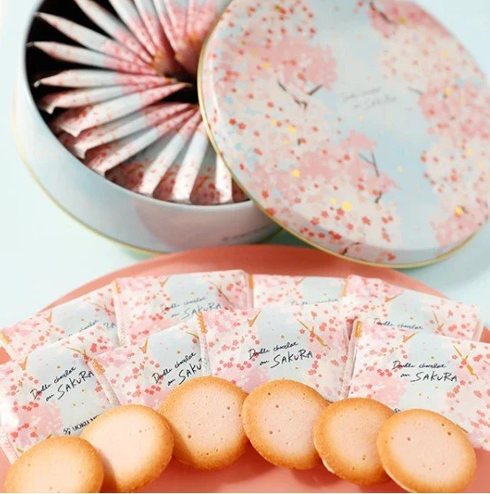 YOKU MOKU Cherry Blossom Chocolate Sandwich - Image 6